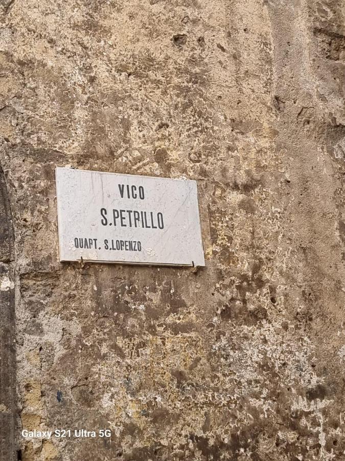 San Petrillo Apartment Neapol Zewnętrze zdjęcie